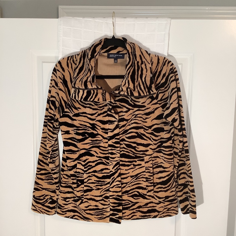 Jones New York Signature Ladies Zip Up Lightweight Jacket Tan/Black Size S